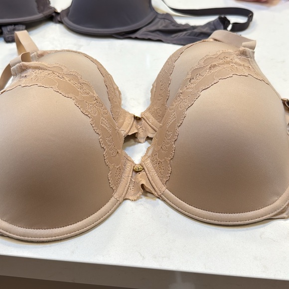 Natori Cream Seamless T-Shirt Bra - Picture 6 of 6